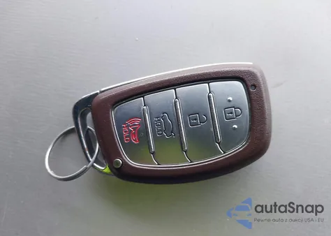 2018 Hyundai Elantra Value Edition z USA, uszkodzony, nr VIN KMHD84LF1JU468892